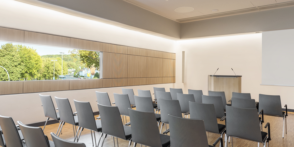 Indirect light in seminar room